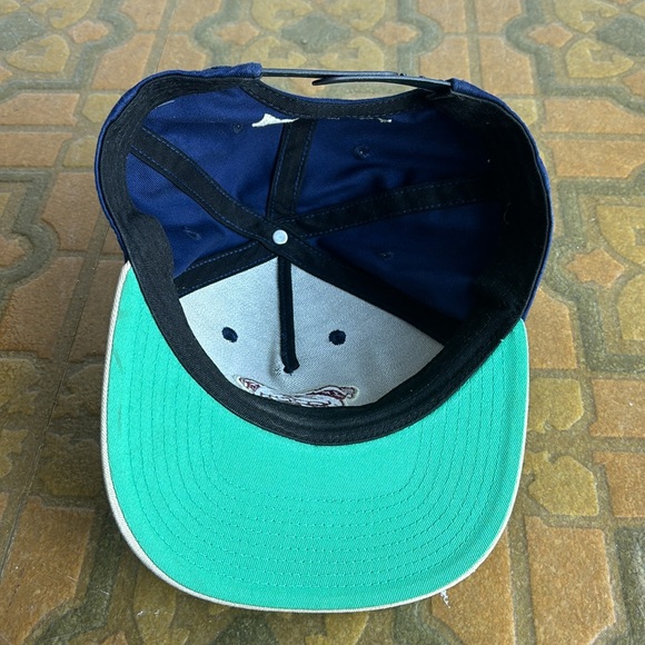 WATERS & ARMY HAT - Picture 3 of 3